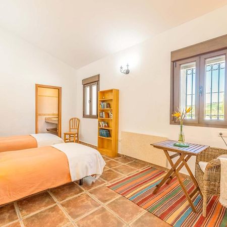 Cortijo Cantares By Rosas Cantares Malaga Exterior photo